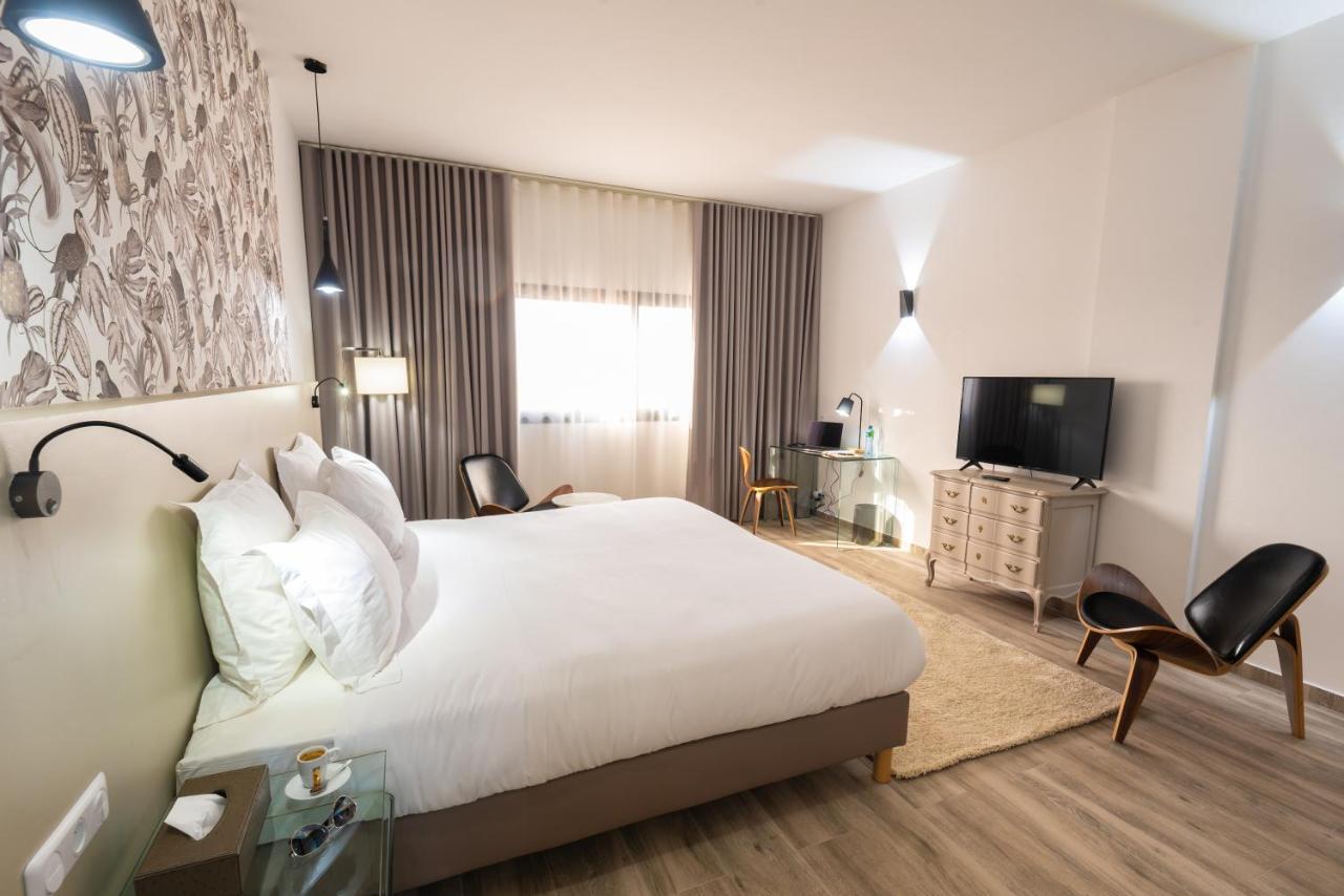 Hotel L'Adresse Дакар Екстериор снимка