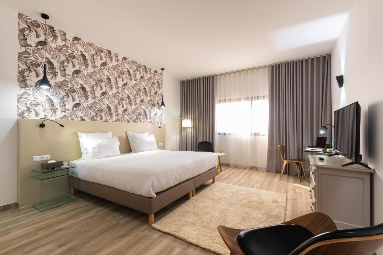 Hotel L'Adresse Дакар Екстериор снимка