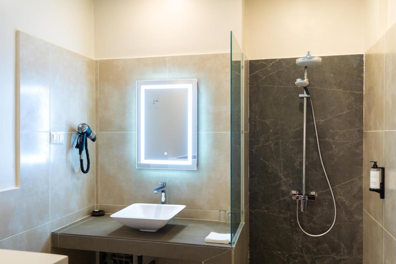 Hotel L'Adresse Дакар Екстериор снимка