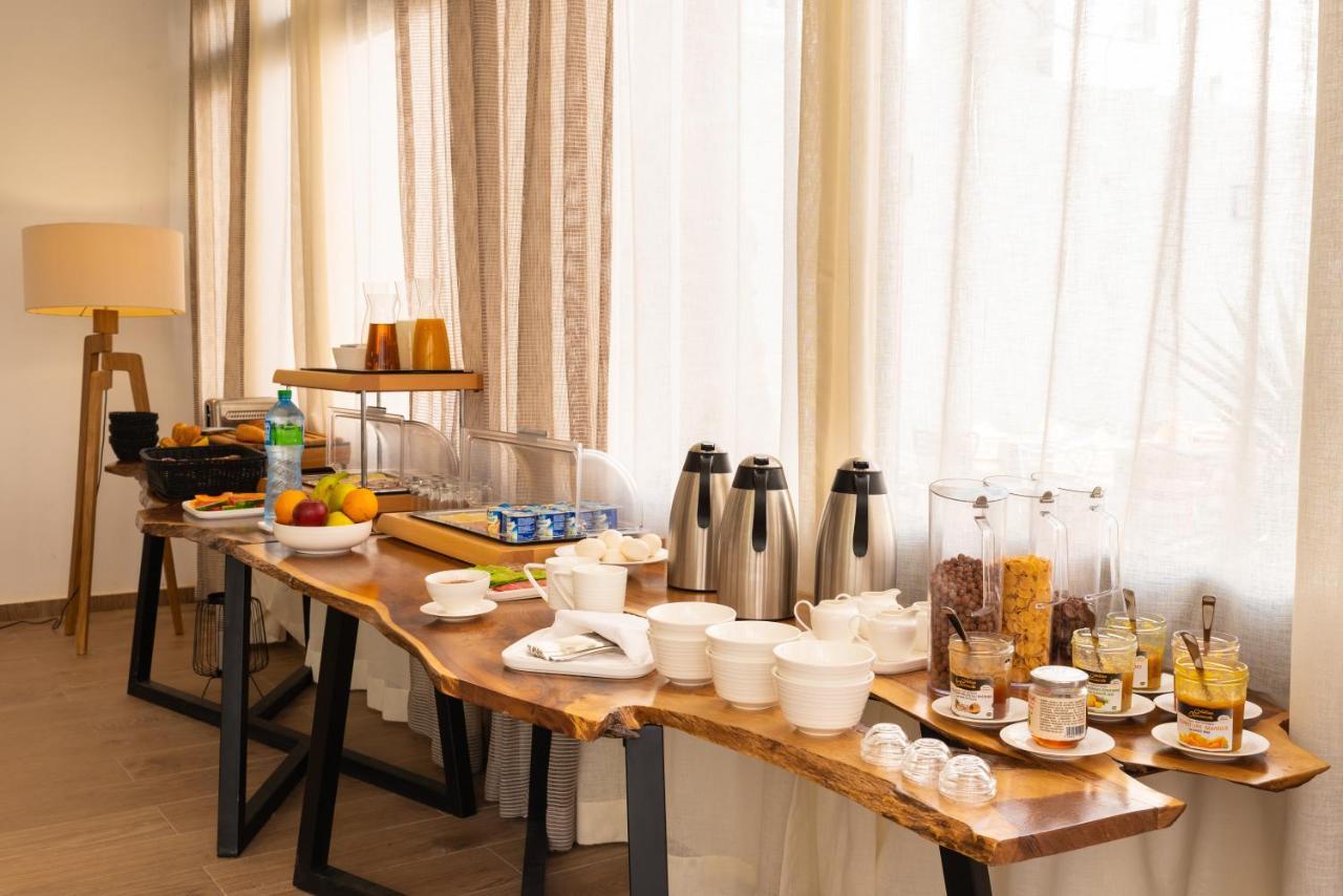 Hotel L'Adresse Дакар Екстериор снимка